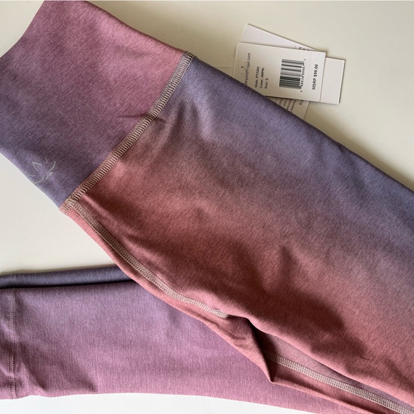 Beyond Yoga Softmark Caught In The Midi High Waist Leggings Chai Jewel NWT - Picture 8 of 8